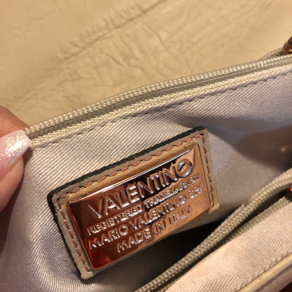 TRADED Valentino bag cream